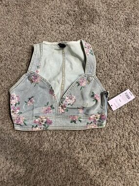 wild fable Floral Denim Crop Top - Light Blue with Pink Flowers